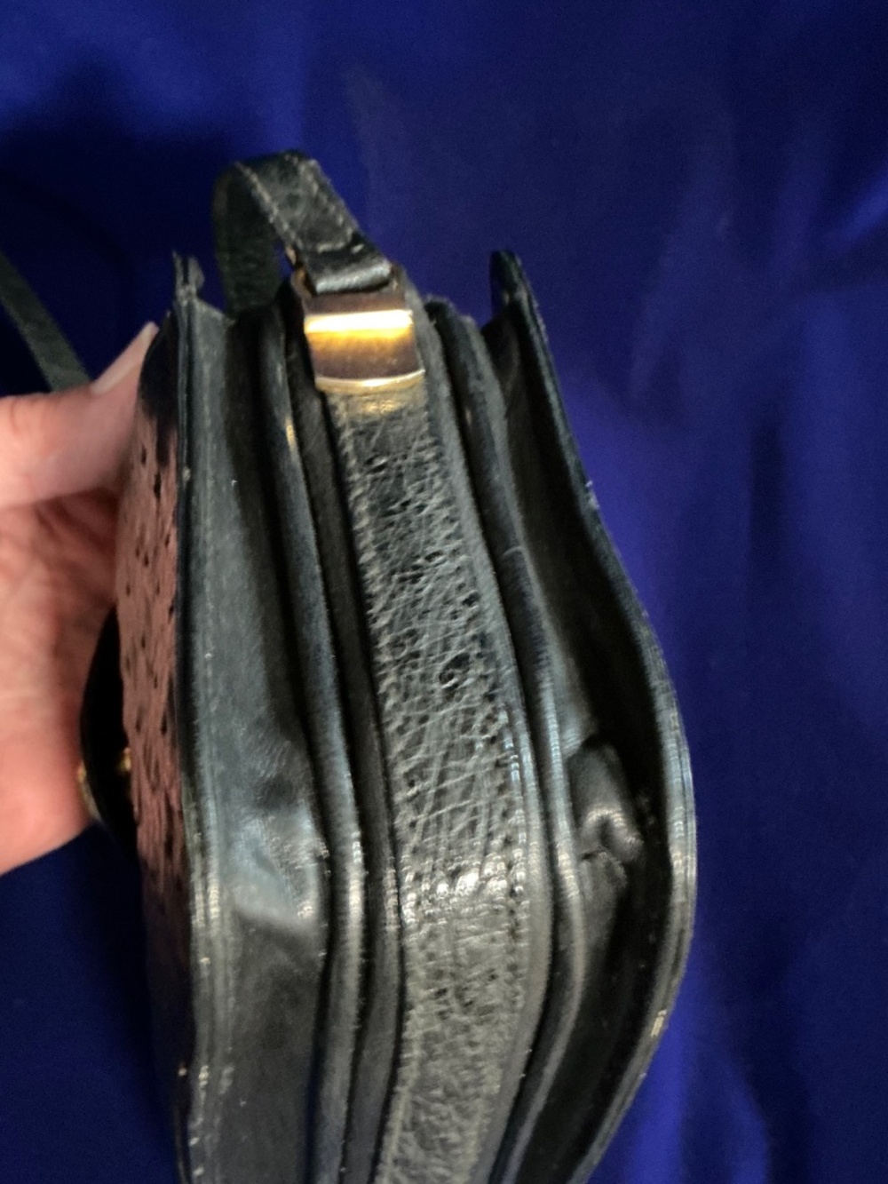 Vintage Gucci genuine ostrich crossbody bag black - Picture 5 of 16